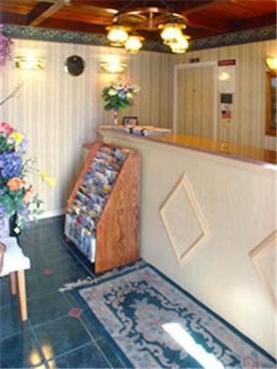 Cloverdale Oaks Inn Buitenkant foto